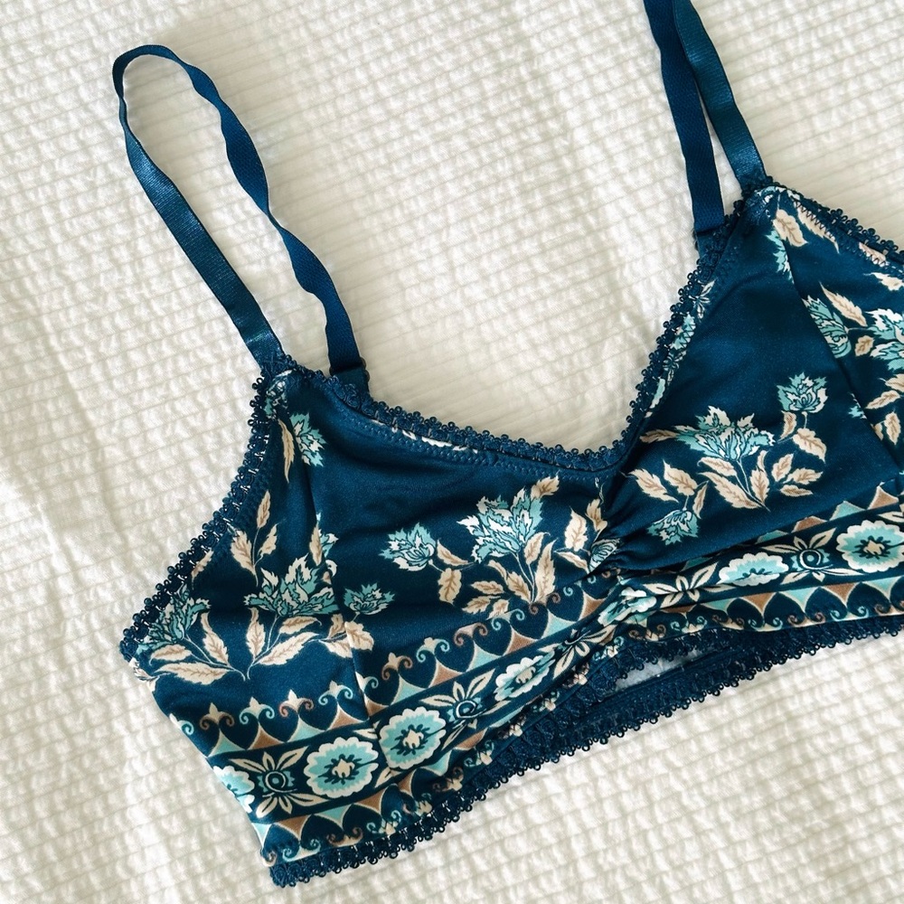 🌸 SPELL 🌸 Pandora Bralette XS